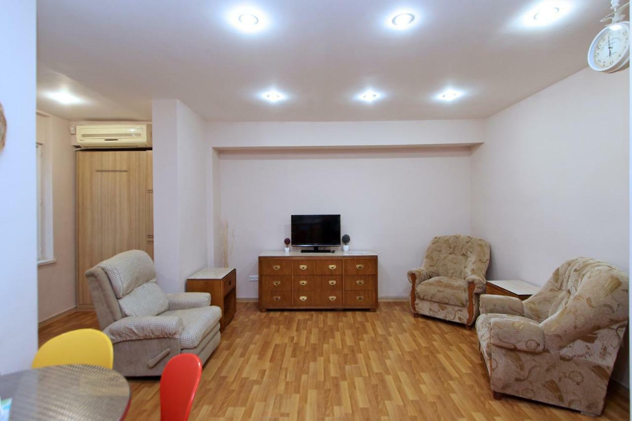 Top Apartments - Yerevan Centre Kültér fotó
