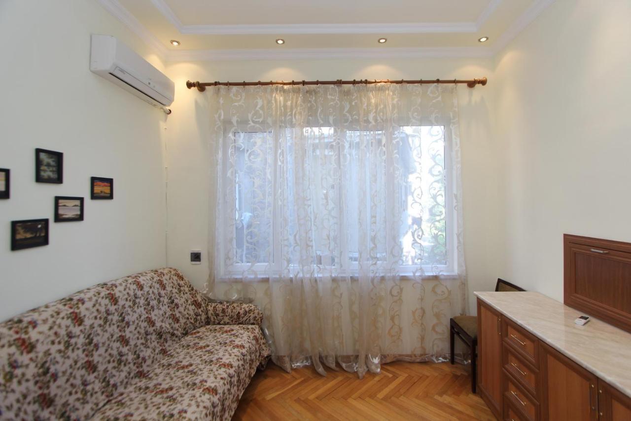 Top Apartments - Yerevan Centre Kültér fotó