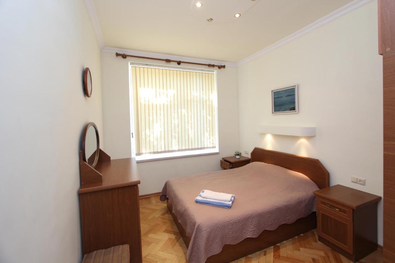 Top Apartments - Yerevan Centre Kültér fotó