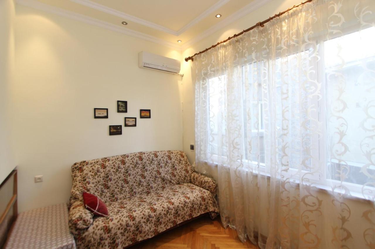 Top Apartments - Yerevan Centre Kültér fotó